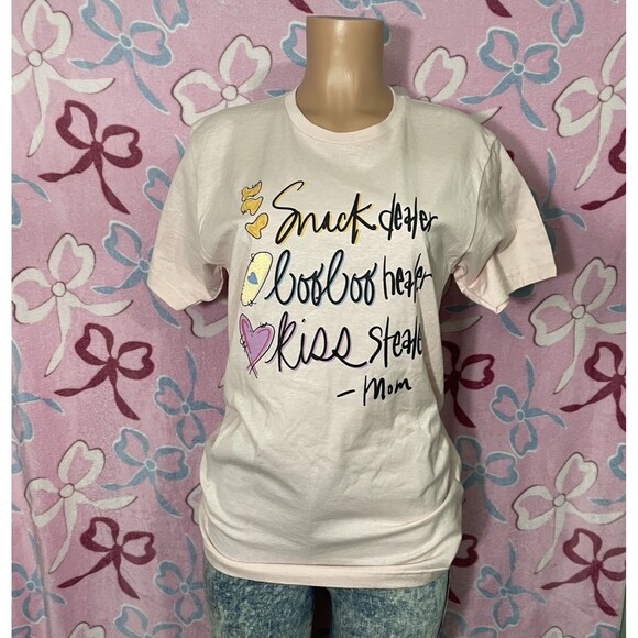 Tultex Mama Snack Boo Boo & Kiss Stealer Baby Pink Graphic Shirt Womens Medium - Picture 1 of 5